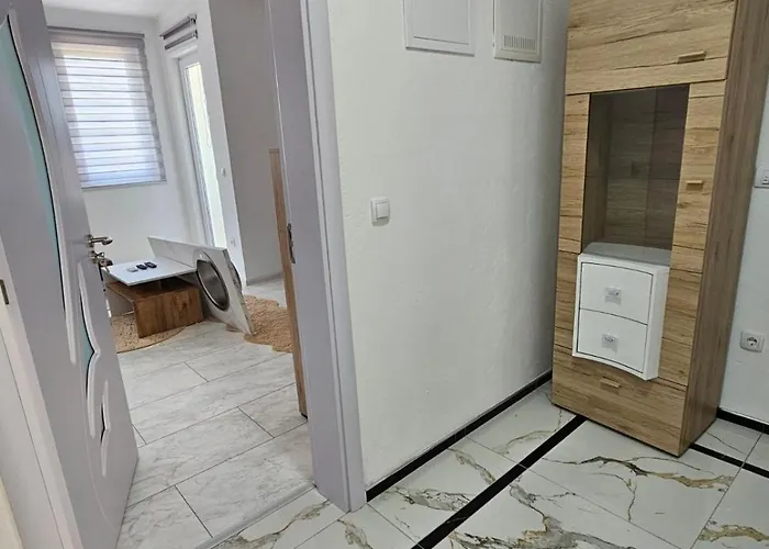 公寓 Rejjan 新帕扎尔