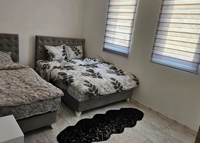 Rejjan 公寓 新帕扎尔